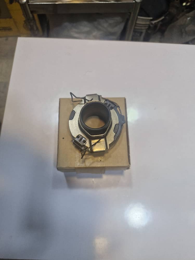 83 بلبرینگ کلاچ ایسوزو۵ تنemp - تصویر 1